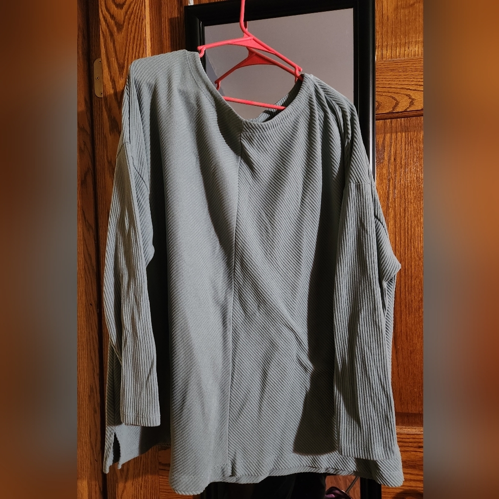 Ava Viv Longsleeve Shirt
